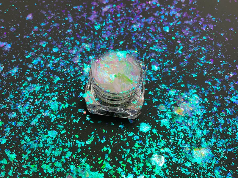 Optical Color-Shifting Pigment